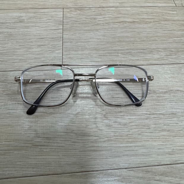 Nigura 빈티지 투브릿지 안경