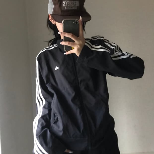 아디다스 블랙 바람막이