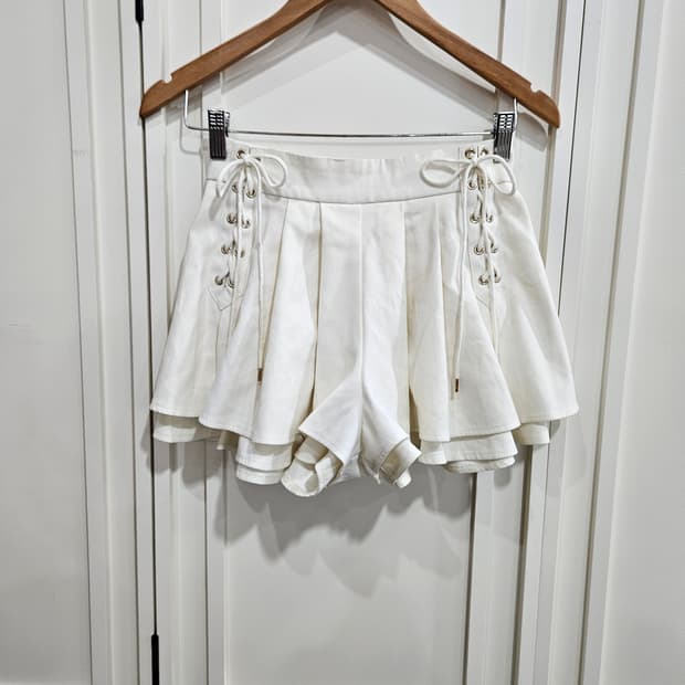 레이스업 치마바지