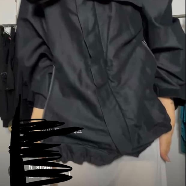 아야즈 dkny 바람막이