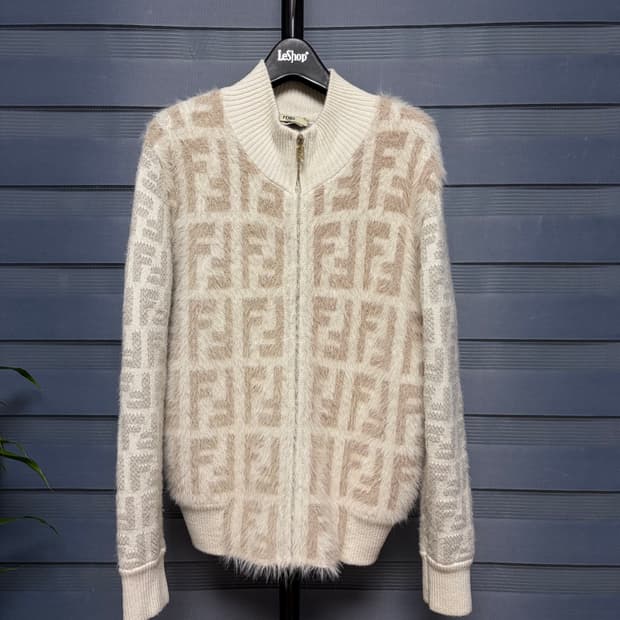 [희귀컬러/S급] 펜디 FF 로고 자카드 집업 36 (매장가 250만 이