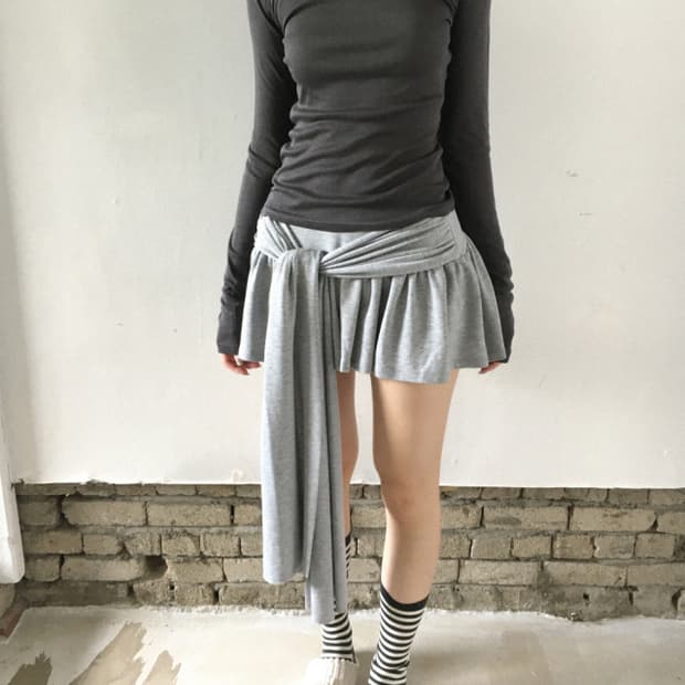 Bold tie skirt (gray)
