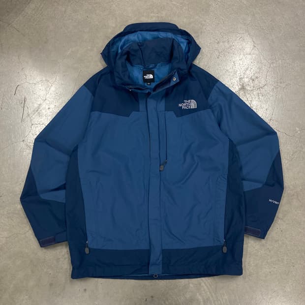 노스페이스 네이비 컬러 스몰 로고 하이벤트 바람막이