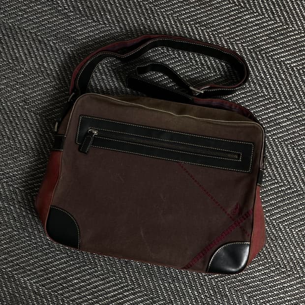 빈폴 아메카지 브라운 미니멀 크로스백 y 2780