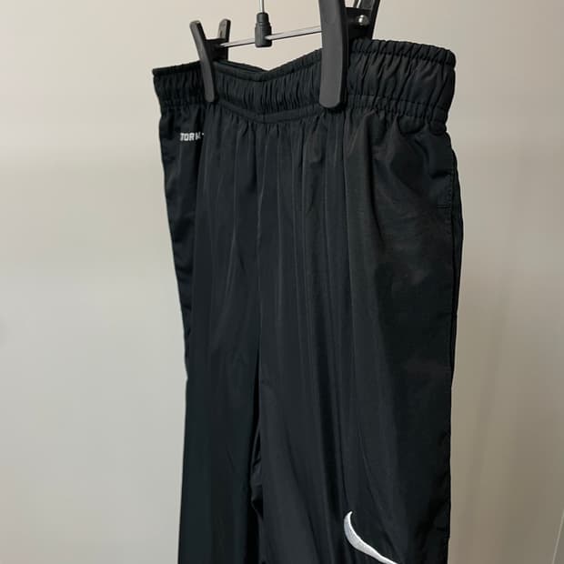 (M) Nike 나이키 스톰핏 올드스쿨 스우시 트레이닝 팬츠