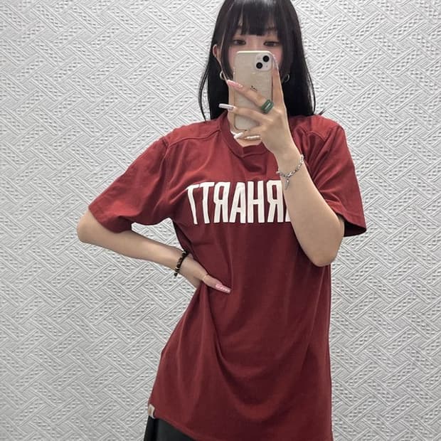 칼하트 빈티지 레트로 버건디레드 스펠아웃 반팔티 S C13440