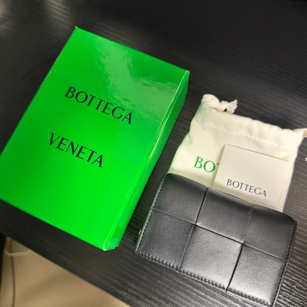 보테가베네타 카세트 비즈니스 카드 케이스 블랙