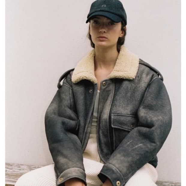 쏭스튜디오 무스탕 점퍼