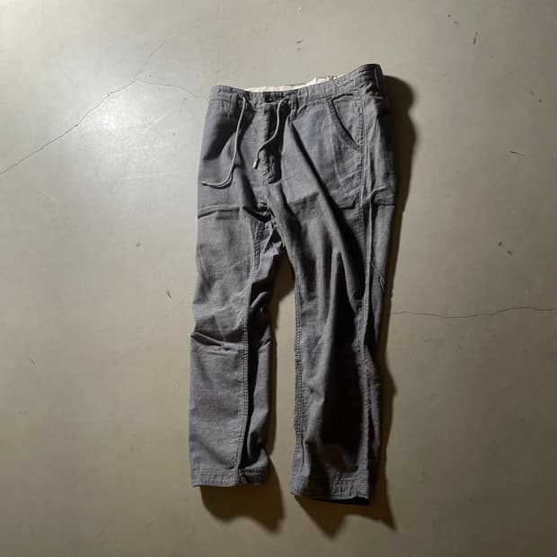 논네이티브 크롭 이지 팬츠