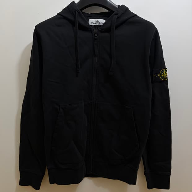 새상품)스톤아일랜드 정품 11주년 후드집업 블랙