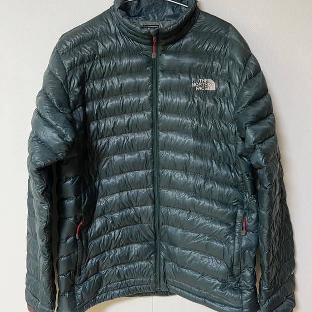 노스페이스 녹계 써밋 800 유광 경량패딩 100