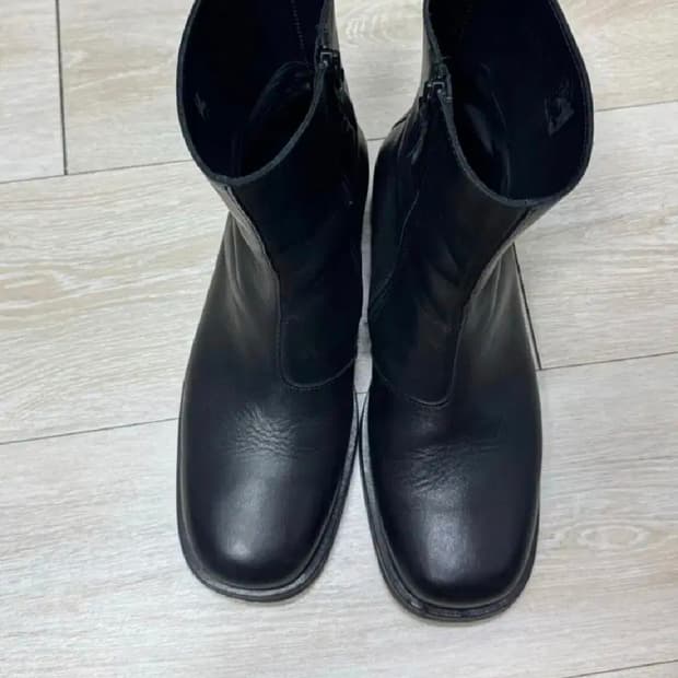 카미온 팝니다 실착 별로 없어요 계좌거래만