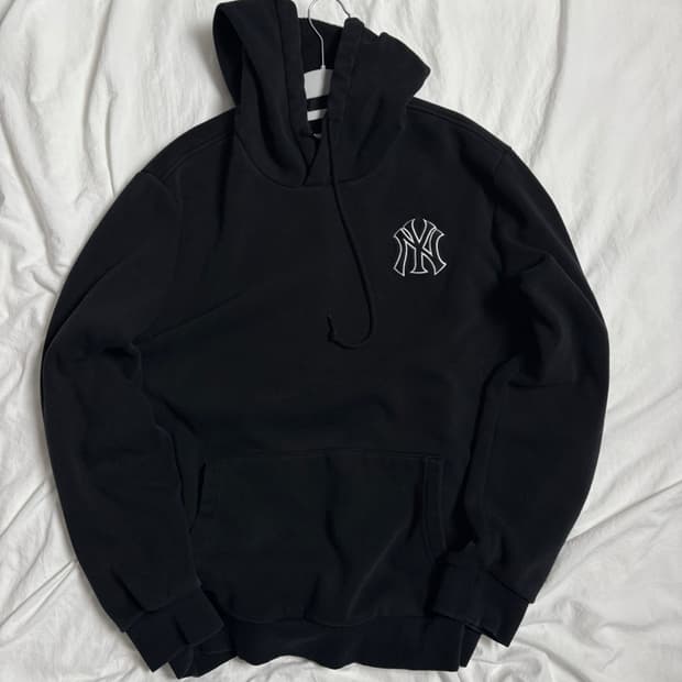 MLB 아방핏 블랙 후드티