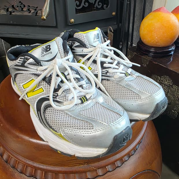 뉴발란스 530 화이트 실버 270사이즈