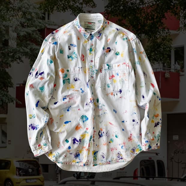 리바이스 페인팅 화이트 셔츠