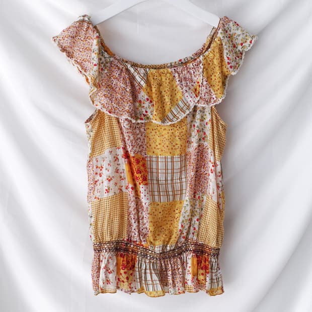 flower off shoulder T