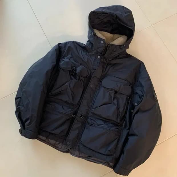 언어펙티드 x 시리즈 피셔맨 다운 패딩 자켓