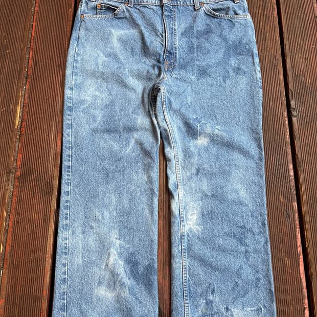 1990s USA Orange Tab Levis 517 Jeans