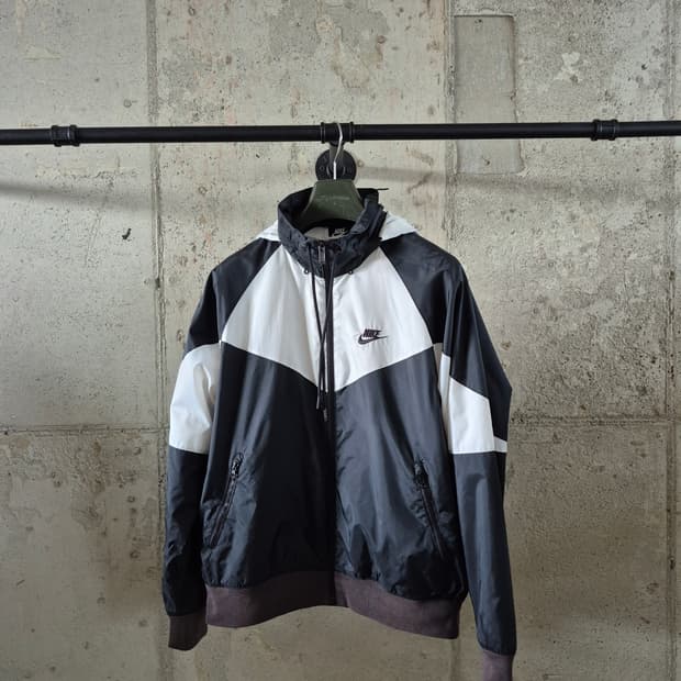 M)나이키 바람막이 윈드러너 후드바람막이