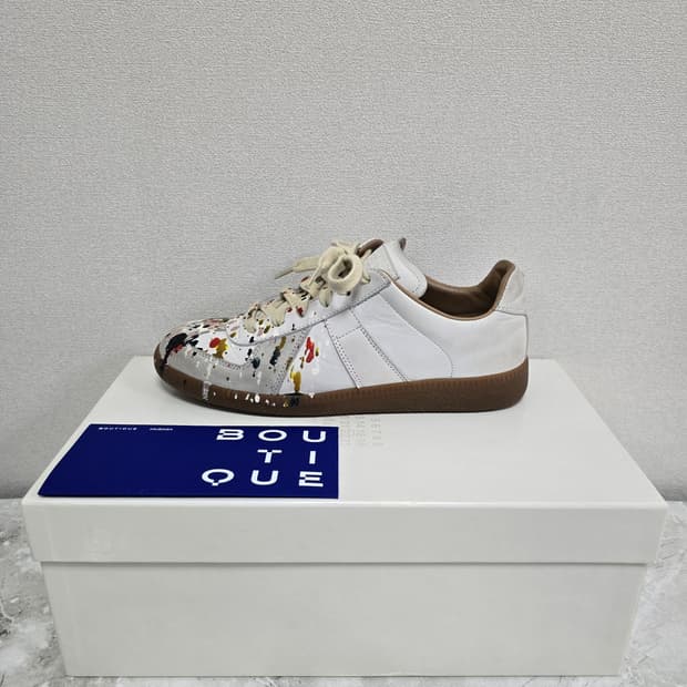 메종 마르지엘라 여성 독일군 페인팅 스니커즈 신발 36.5사이즈 판매