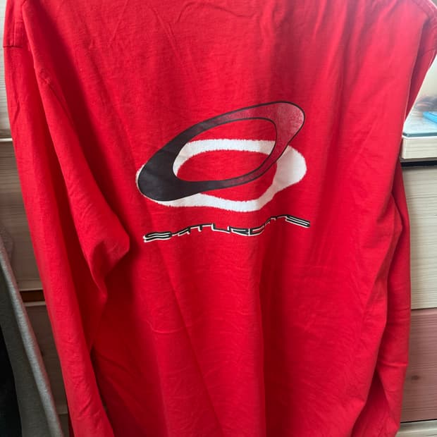 오클리 오사카 에디션