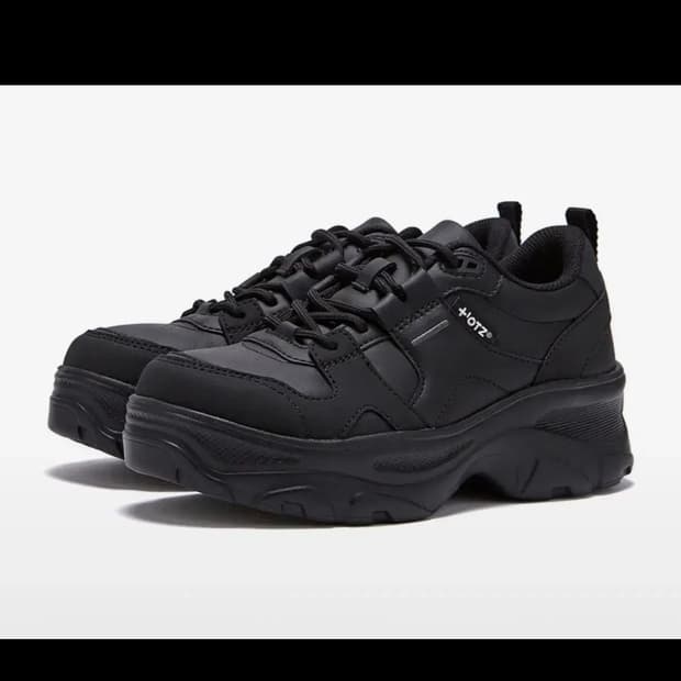 오찌 로미타 플랫폼 스니커즈 블랙 240