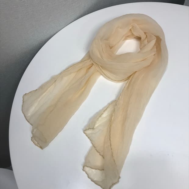 옐로우 골드 스카프