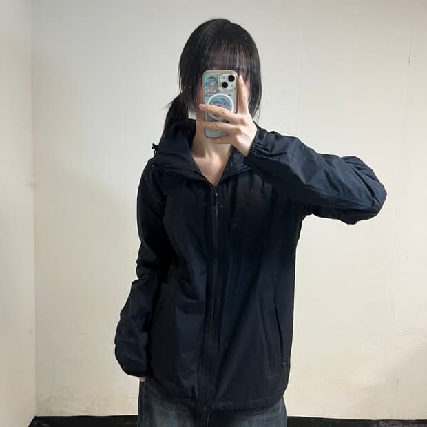 The North Face WhiteLabel black windbrek