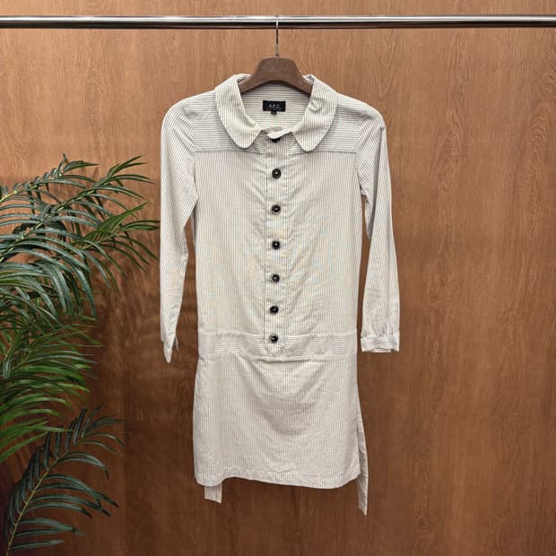 아페쎄 스트라이프 셔츠 원피스 라운드 카라 벨트 스트랩 디테일 화이트