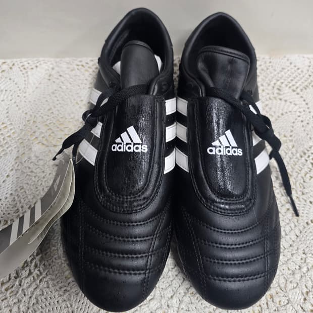 아디다스 태권도화 스니커즈 270 새상품