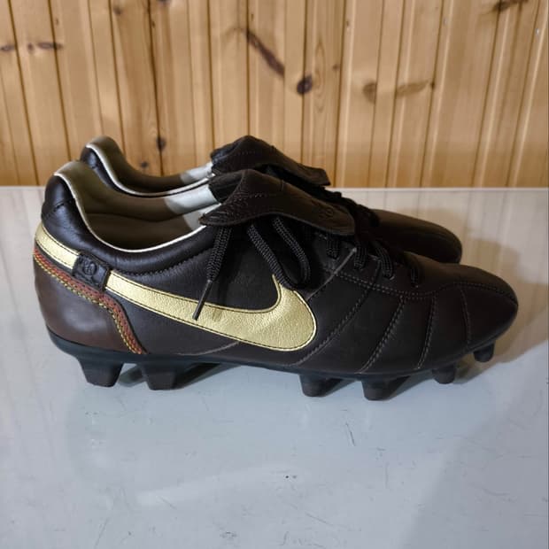 265mm 나이키 티엠포 호나우지뉴 fg 2007 축구화