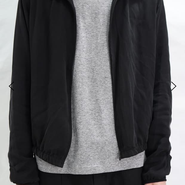 Les 큐프라 집업