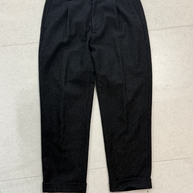 빔즈플러스 1플리츠 캐시미어 슬랙스 L 차콜