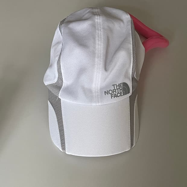 노스페이스 메쉬 캡모자 러닝모자