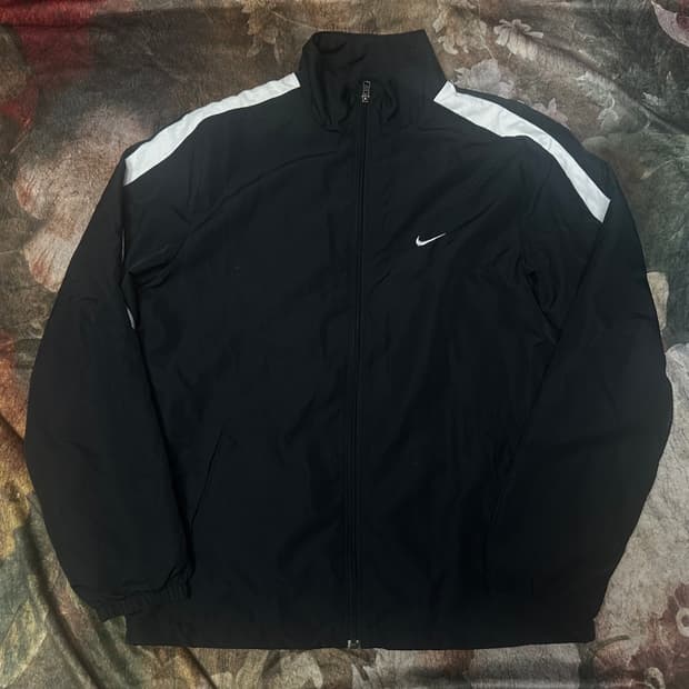 나이키 빈티지 화이트 사이드라인 블랙바람막이 100