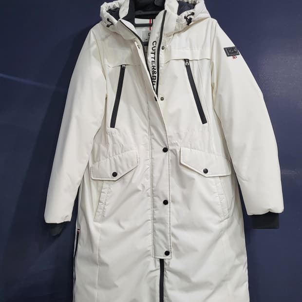 커터앤벅 골프 덕다운 패딩