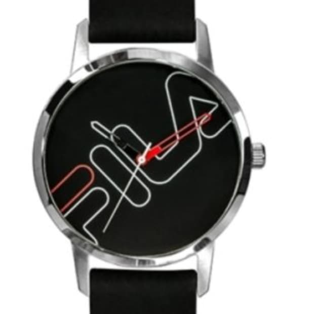 휠라 남성 하이 엔드 실리콘밴드시계38-313-002 