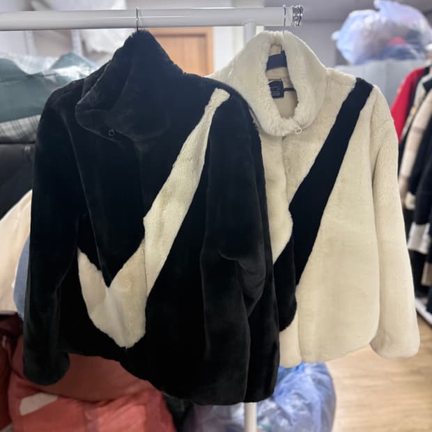 나이키 스우시 퍼 자켓 S