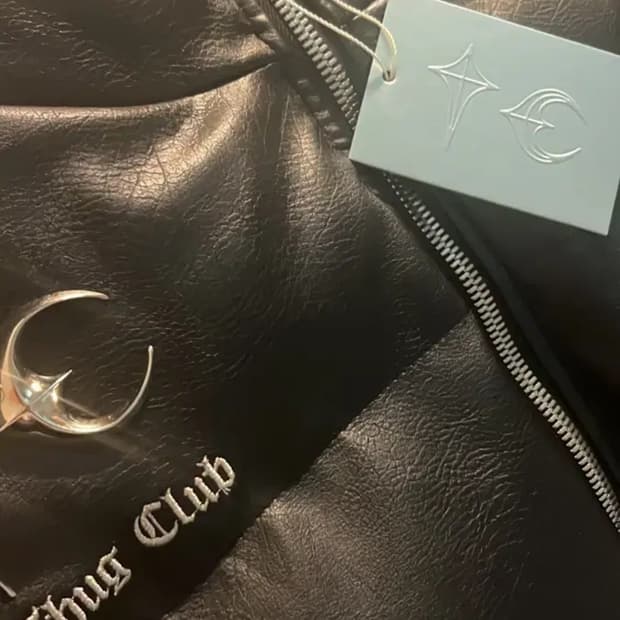 새상품급 풀구성 떠그클럽 가죽레더 패딩