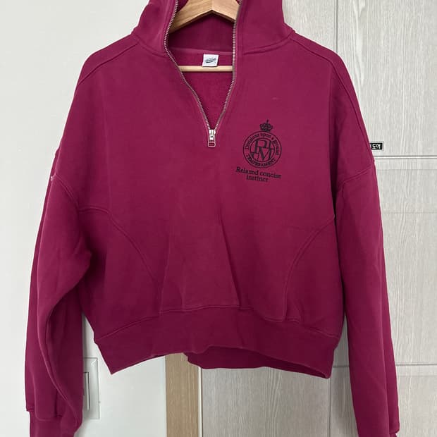 파르티멘토 반집업 니트