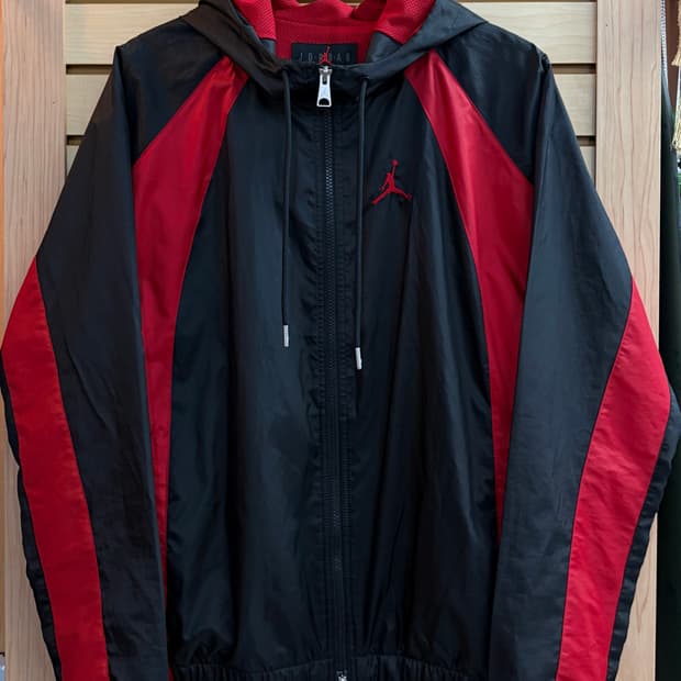 조던 에센셜 우븐 바람막이 투웨이