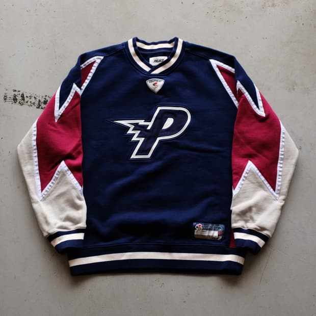 21FW Palace Bolt Crew Sweat Shirt