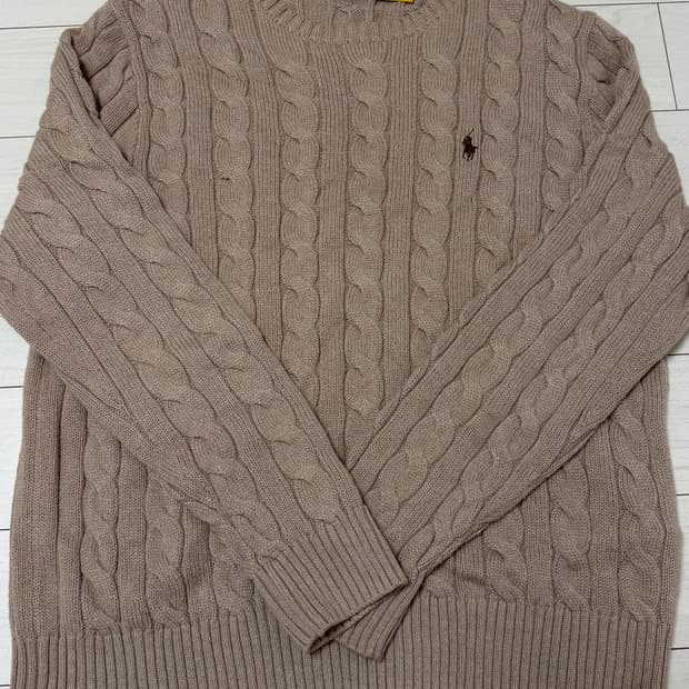 폴로 꽈배기 니트 브라운