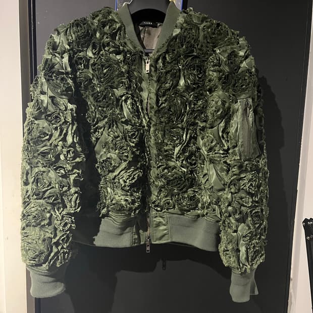 TAAKK 플라워 봄버