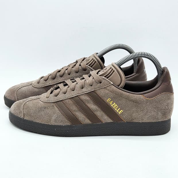 아디다스 가젤 어스 스트라타 브라운 검 (250)