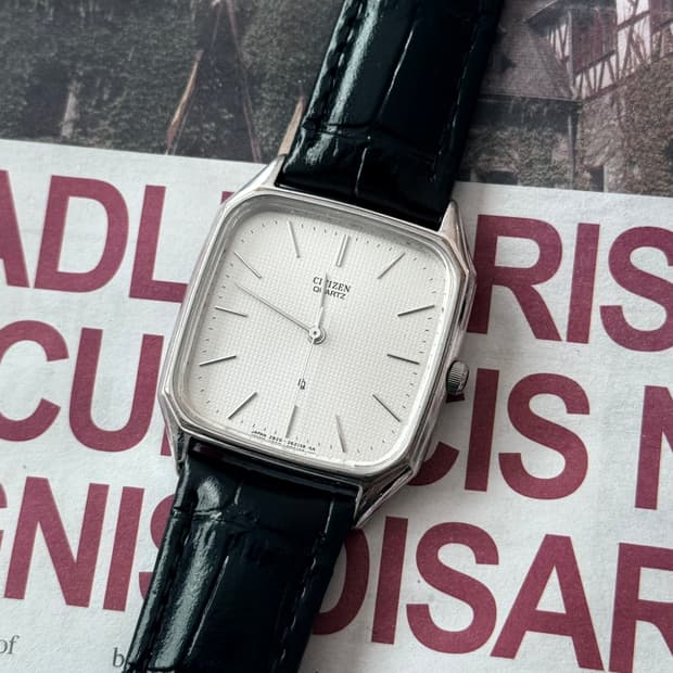 Citizen 시티즌 스퀘어 쿼츠