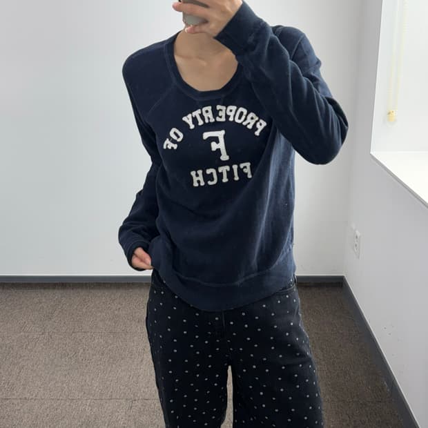 Abercrombie 아베크롬비 스펠아웃 로고 네이비 맨투맨