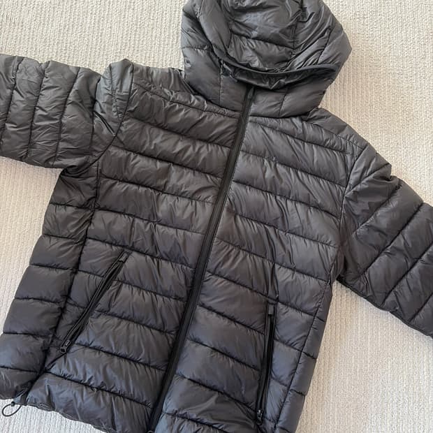 스파오 경량패딩 블랙 M