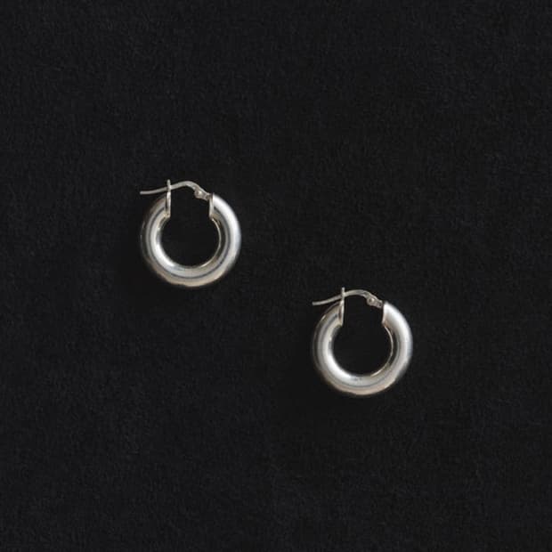 (F) 소피부하이 Tiny everyday hoops 이어링 실버