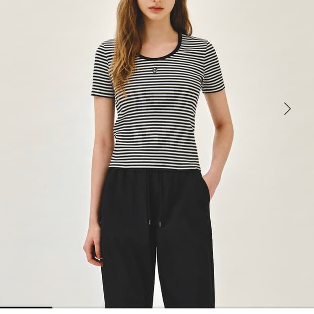 마리떼프랑소와 W DEEP NECK RINGER TEE black